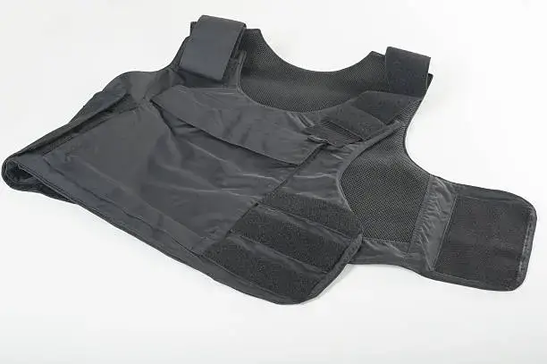 colete à prova de bala preto
