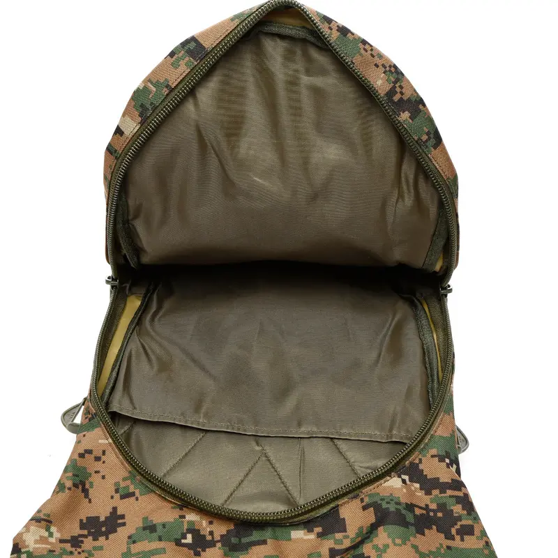 Outdoor Water Bladder Pack – Spacious Main Compartment with Interior Pocke